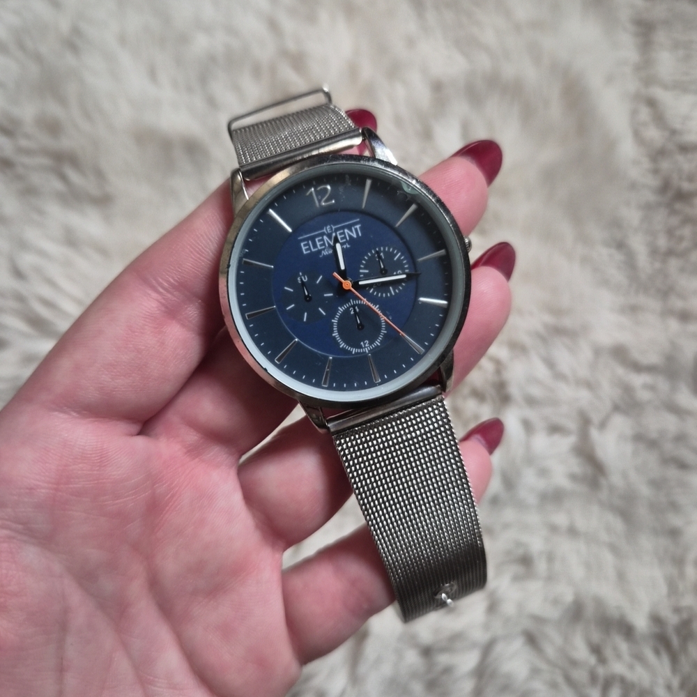 Element Watch Silver Tone Classic Office Business Career Unisex New York 7709 ✨️